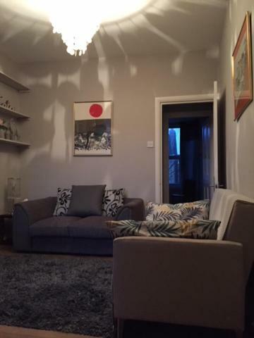 Perfect 2 Bedroom Flat Shepherds Bush W12 Londen Buitenkant foto